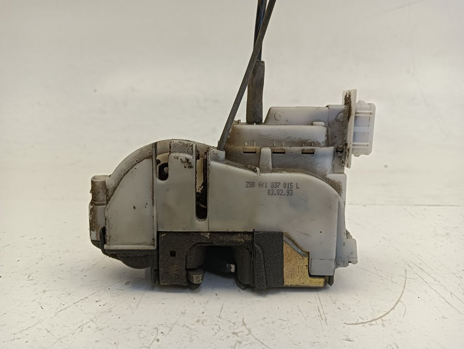 Cerradura puerta SEAT Cordoba (6K2)