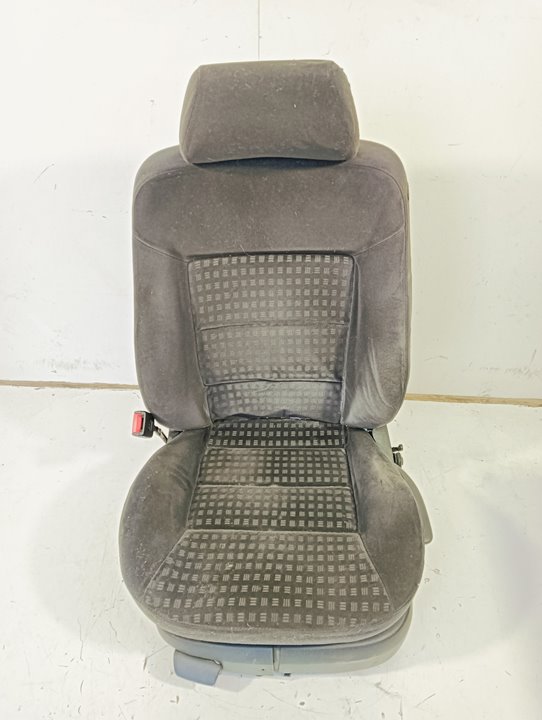 Asiento Volkswagen Passat (3B3)