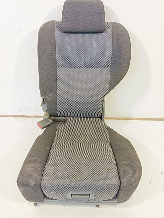 Asientos Toyota Corolla Verso (E12)