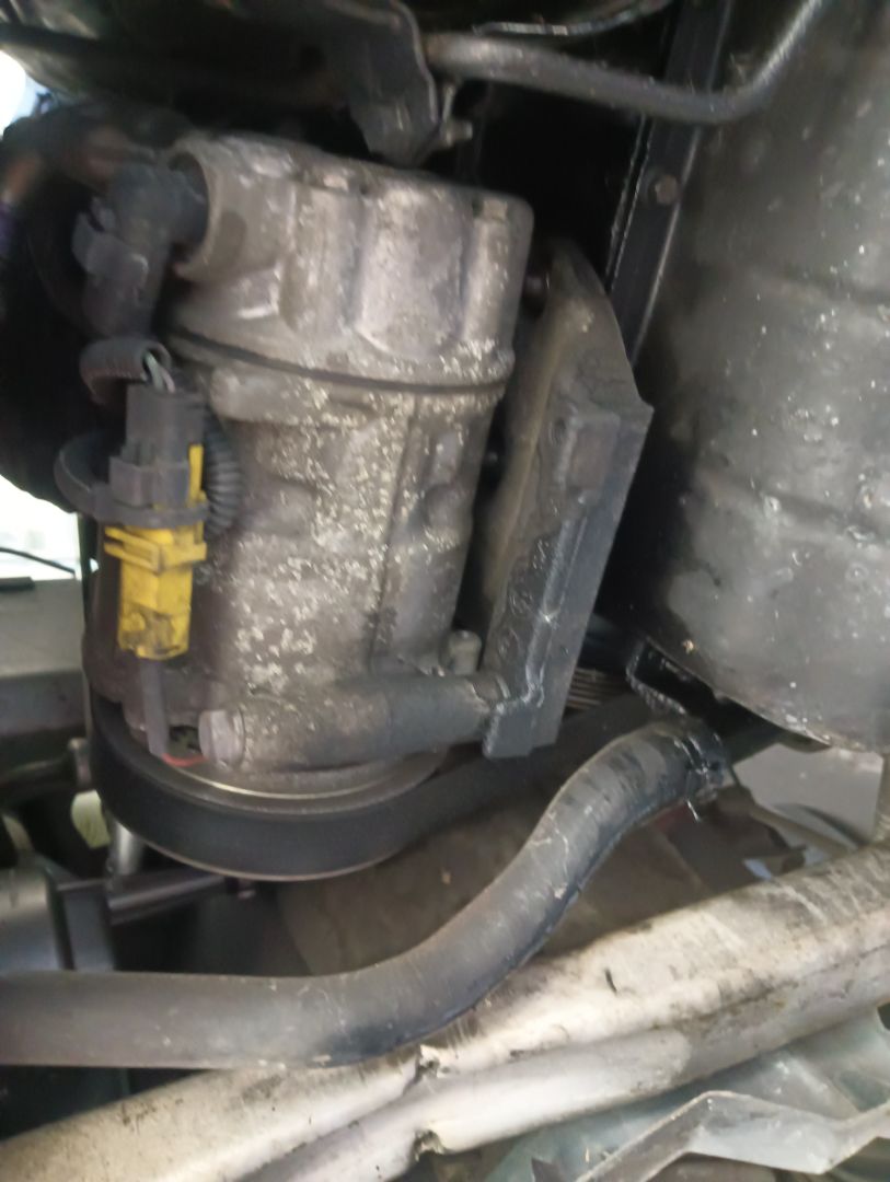 Compresor aire acondicionado Peugeot 308