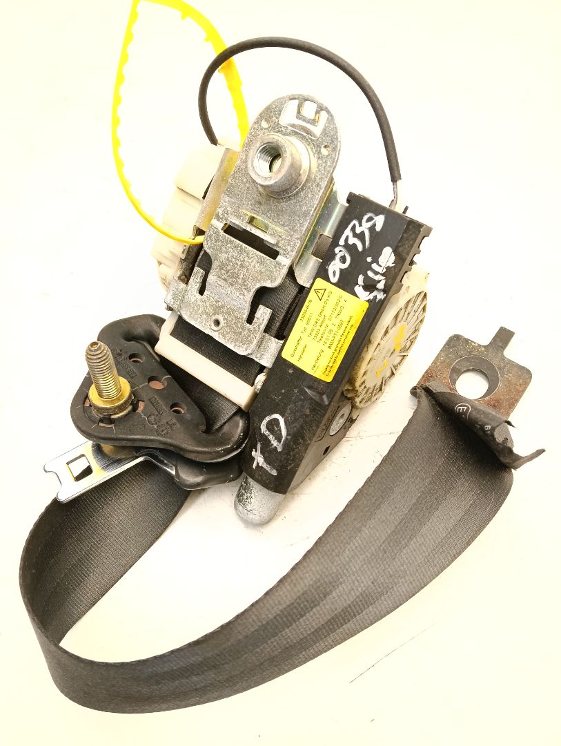 Cinturón seguridad Renault Clio III