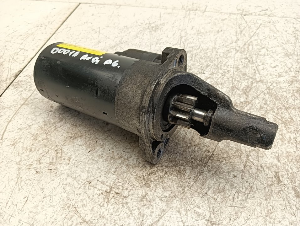 Motor arranque Audi A6 (4B5)