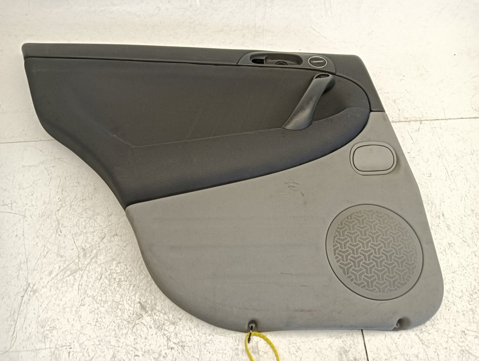 Guarnecido puerta Alfa Romeo 147 (190)