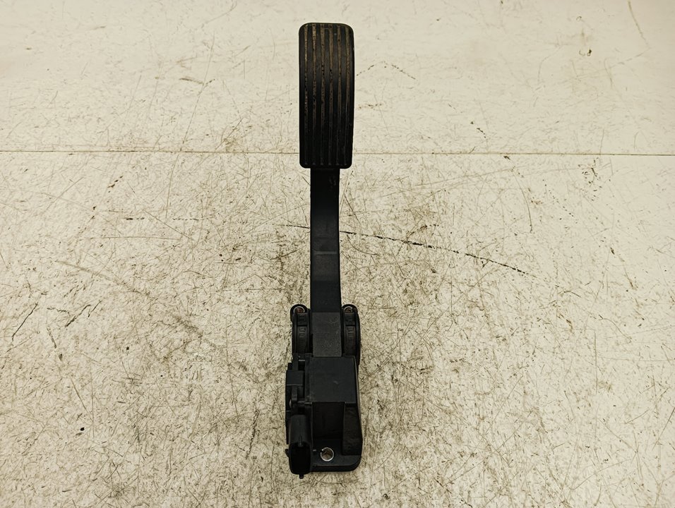 Pedal acelerador Tata Gran Safari