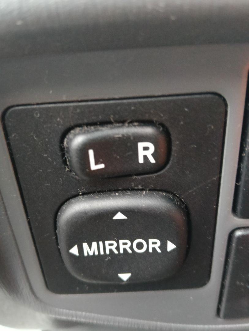 Mando retrovisor Toyota Prius (ZVW30)
