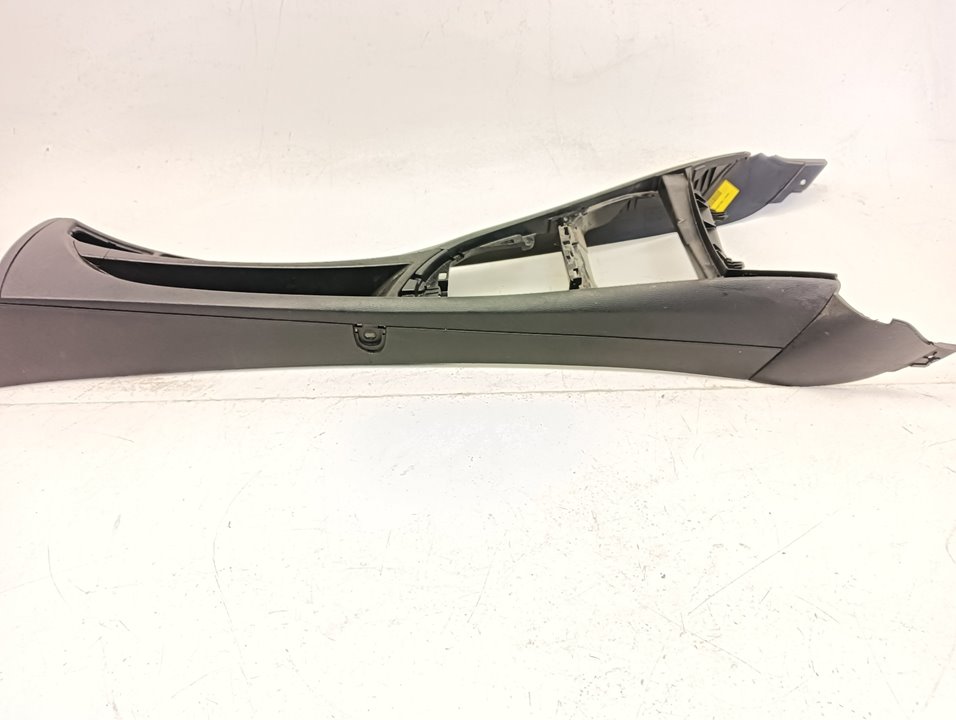 Consola BMW 1 (E81/E87)
