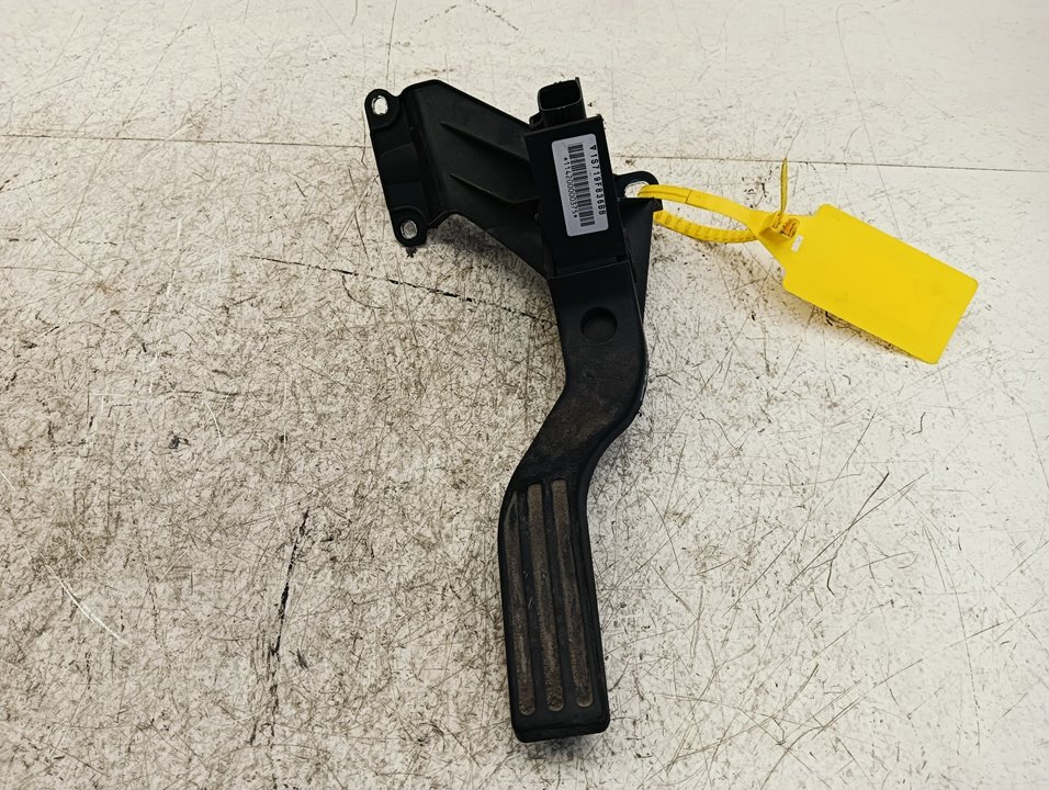 Pedal acelerador Ford Mondeo (GE), foto 1 de 4