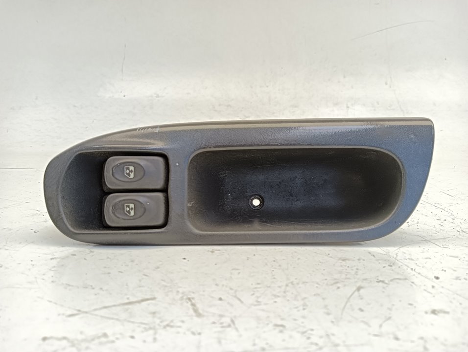 Mando elevalunas Renault Scenic RX4 (JA0)