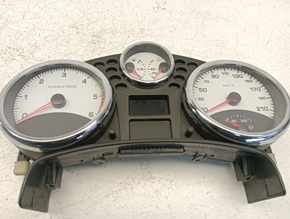 Cuadro instrumentos Peugeot 207