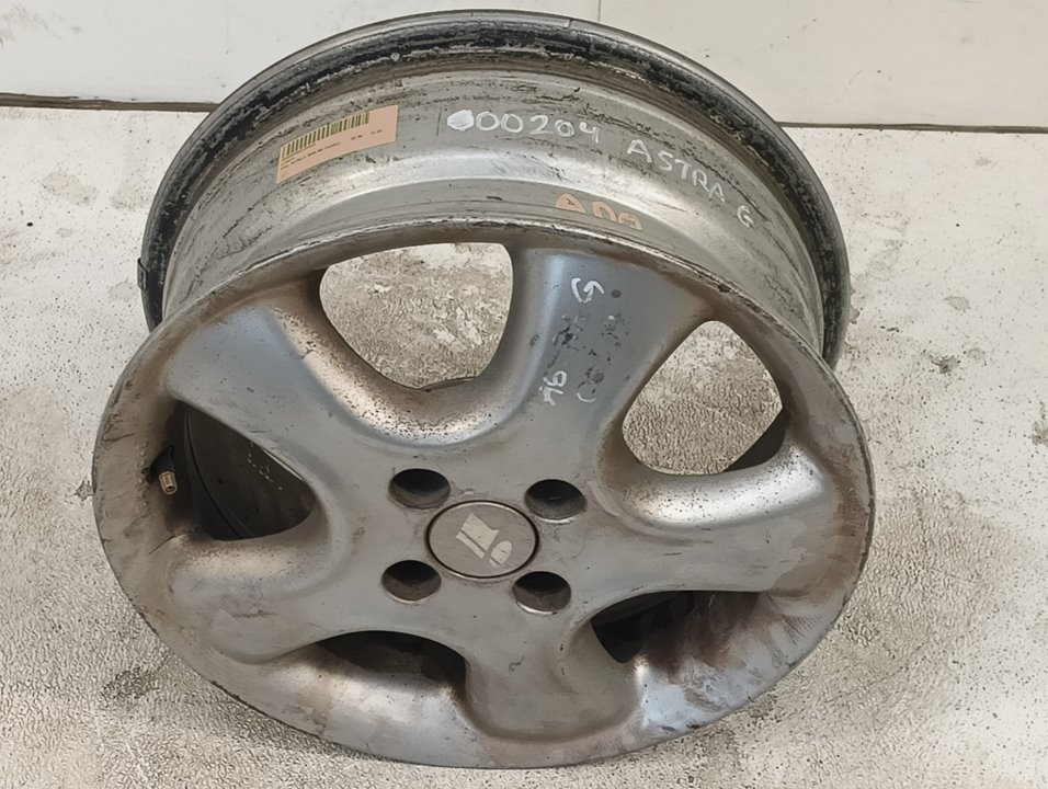 Llanta Opel Astra G
