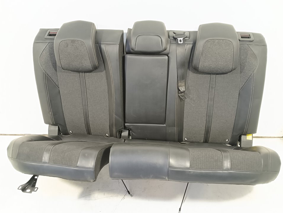 Asientos traseros Peugeot 3008
