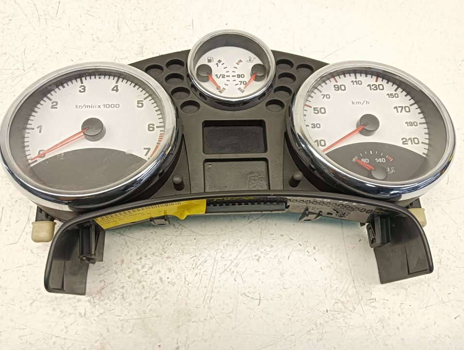Cuadro instrumentos Peugeot 207