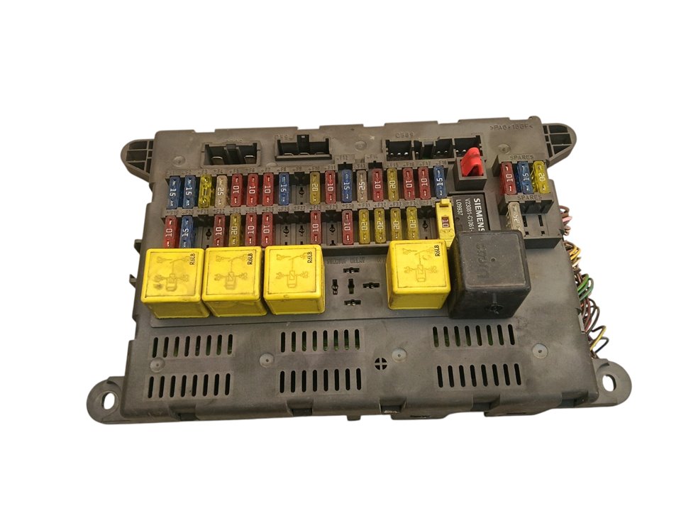 Caja relés / fusibles Land Rover Freelander (LN)