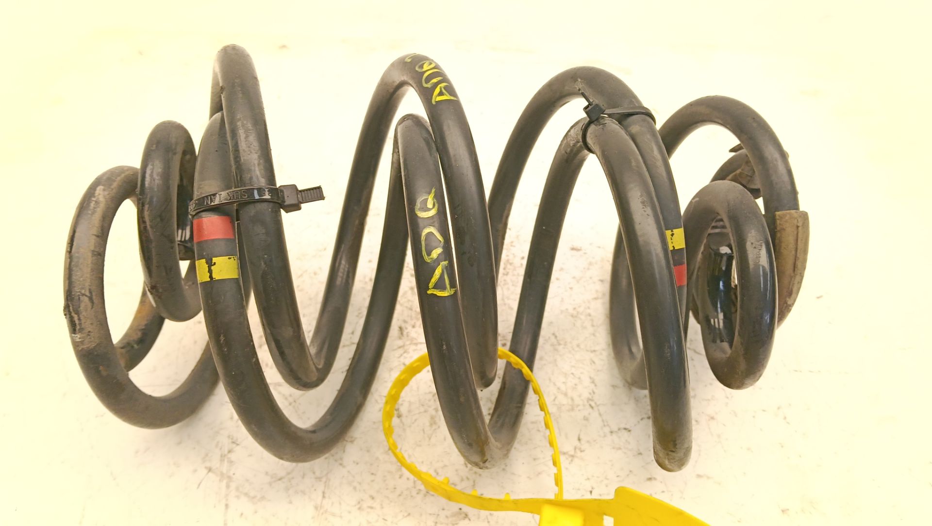 Muelle amortiguacion Renault Clio III