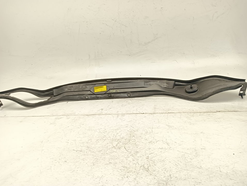 Torpedo Peugeot 207