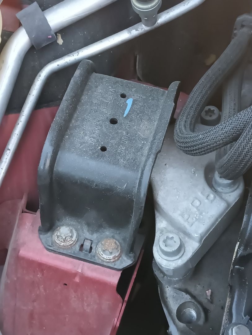 Soporte motor Peugeot 308