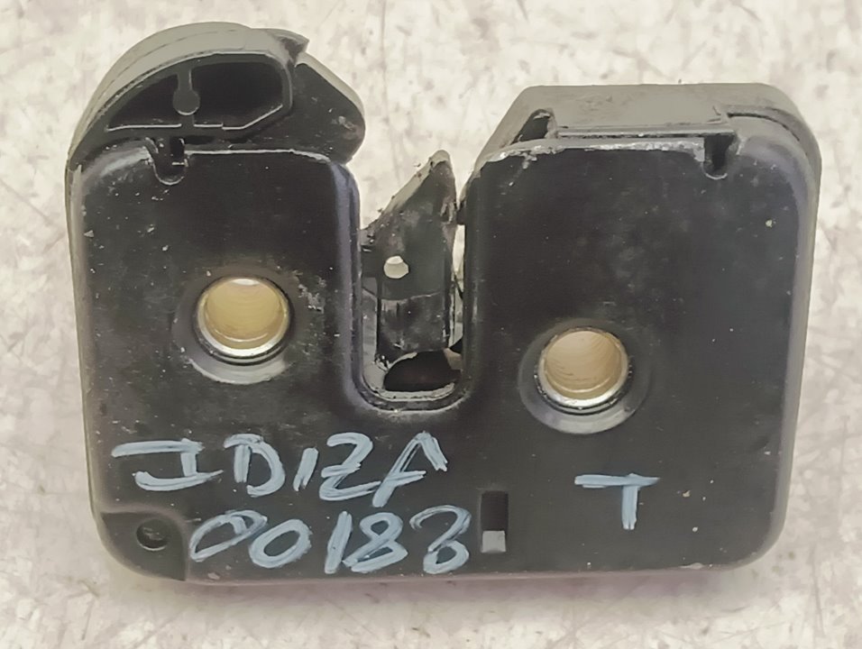 Cerradura maletero / portón SEAT Ibiza (6K1)