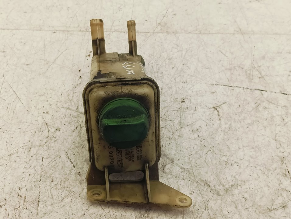 Depósito servo Audi A6 (4B5)