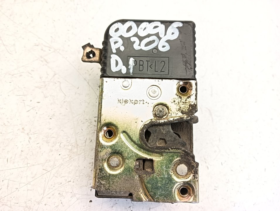 Cerradura puerta Peugeot 206