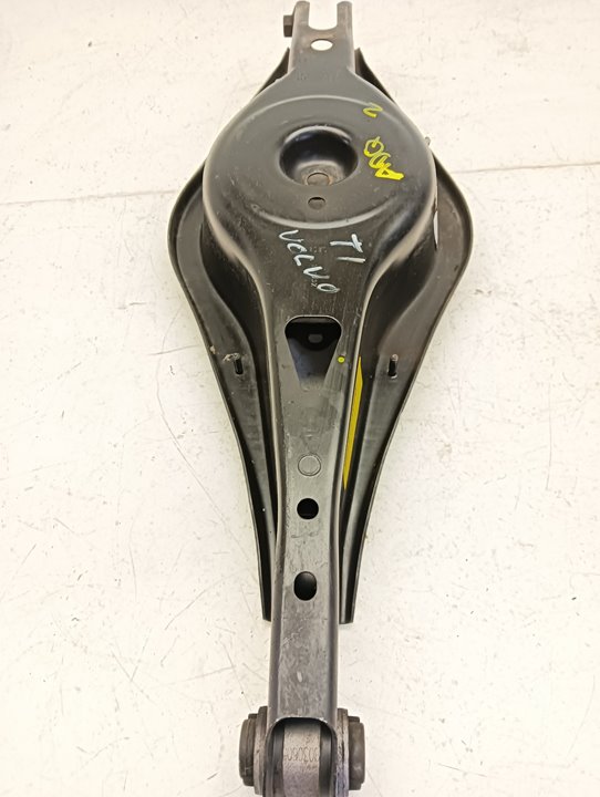 Brazo suspensión Volvo XC40