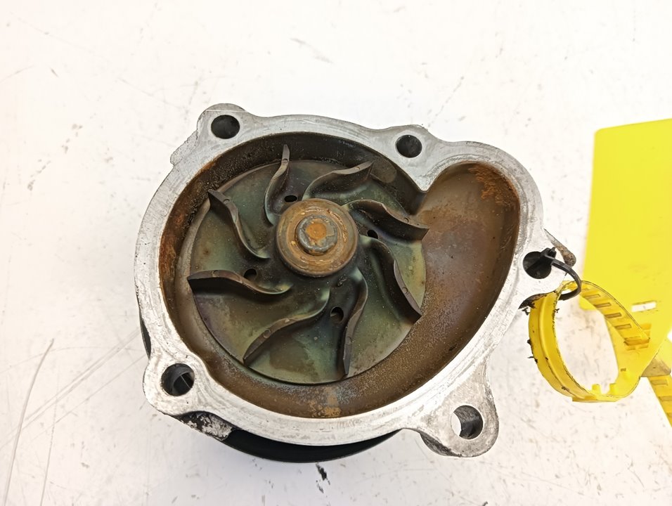 Bomba agua Opel Astra G