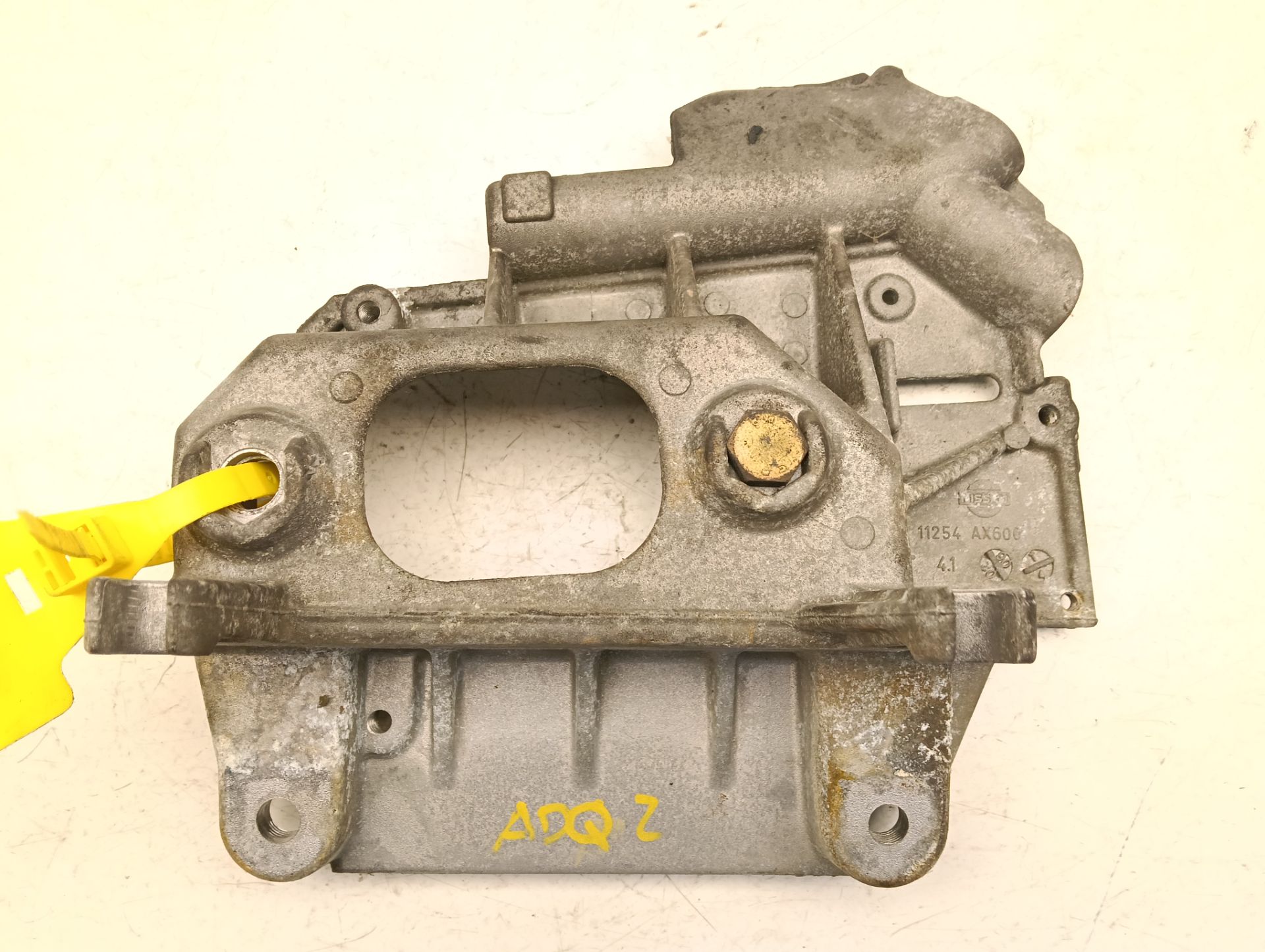 Soporte motor Renault Clio III