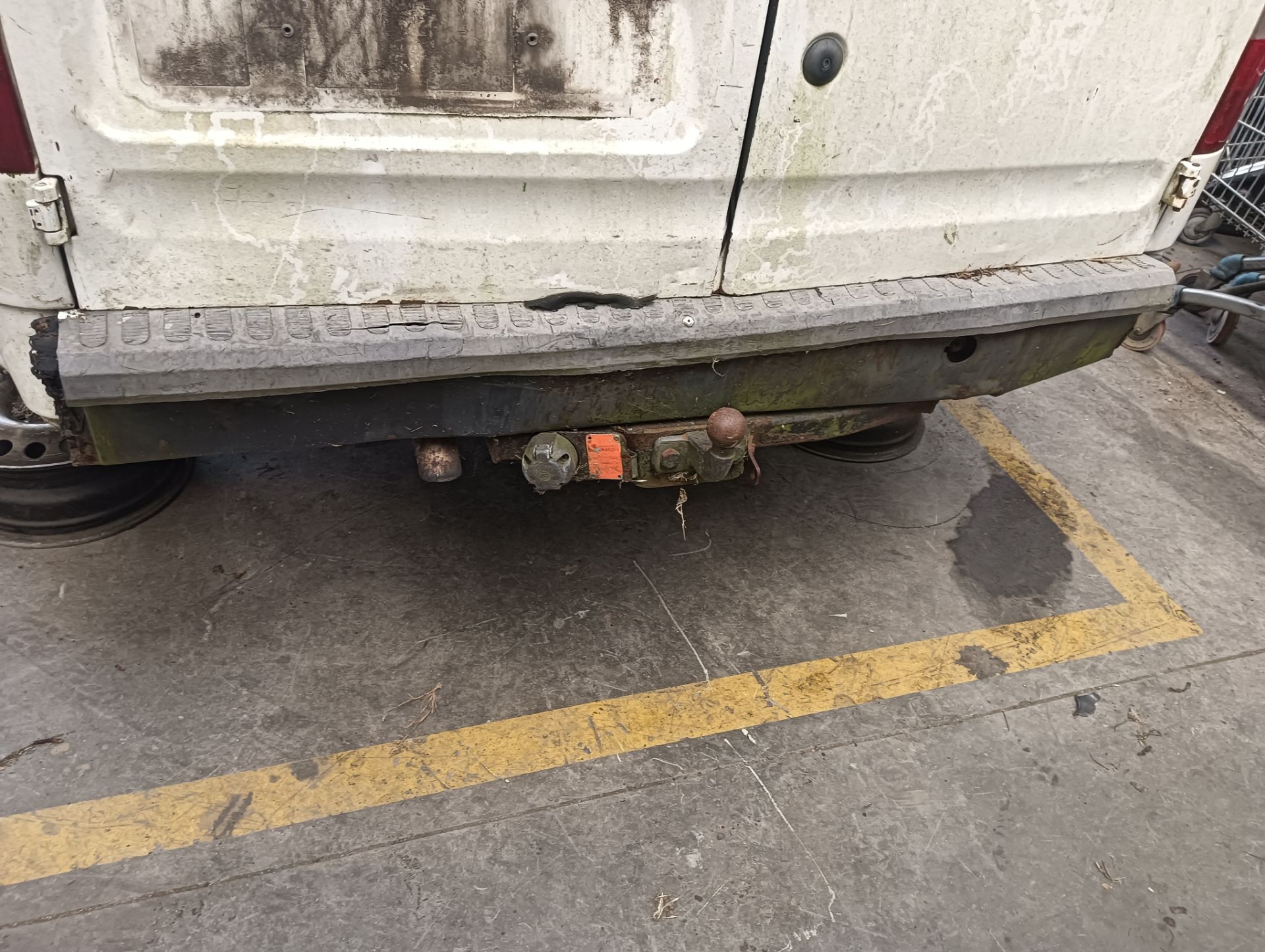 Paragolpes Ford Transit Connect (TC7)