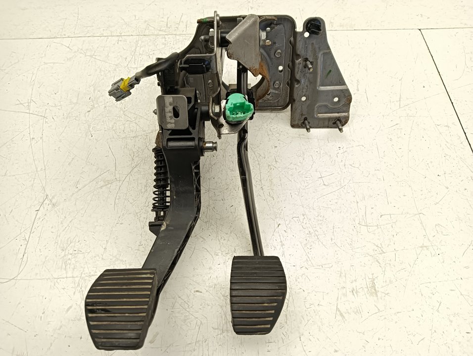Pedalera completa Peugeot 308