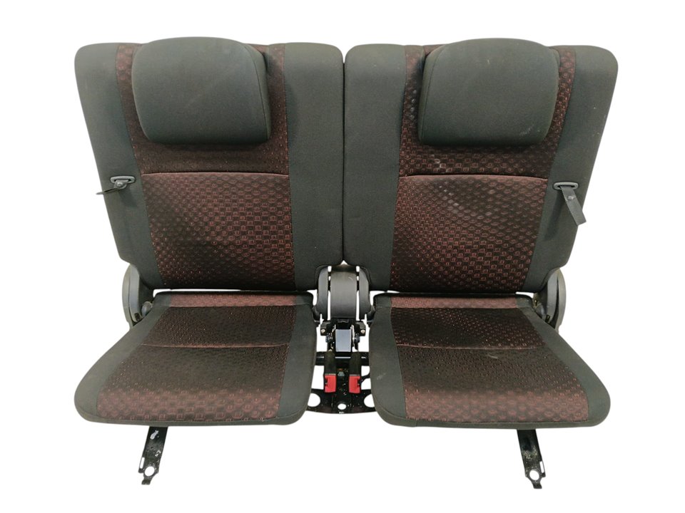Asientos traseros Toyota Verso (AUR2/ZGR2)