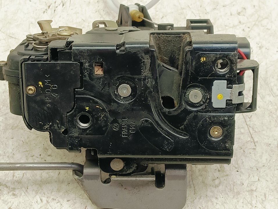 Cerradura puerta Audi A4 (8E)