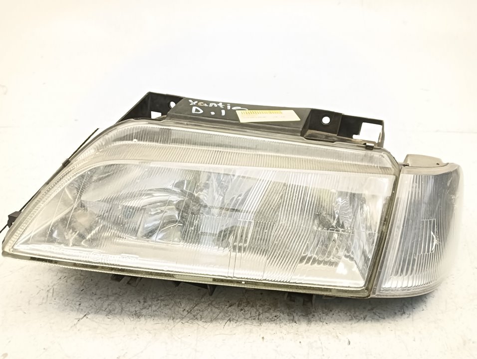 Faro Citroën Xantia