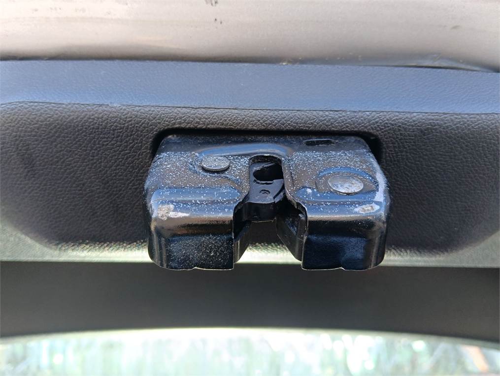 Cerradura maletero / portón Renault Megane III