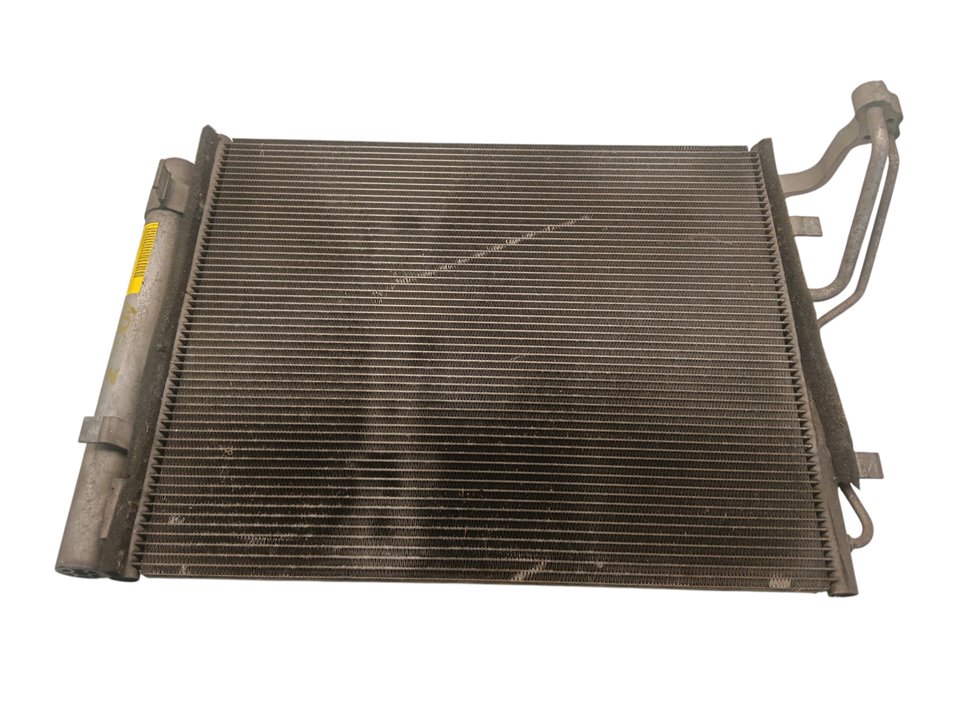 Condensador / radiador aire acondicionado Kia Ceed (ED)