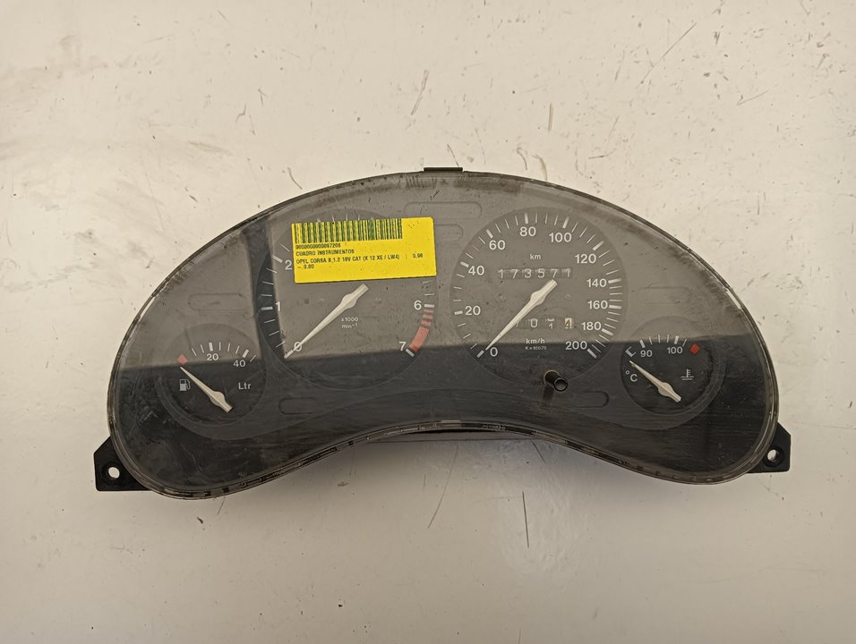 Cuadro instrumentos Opel Corsa B