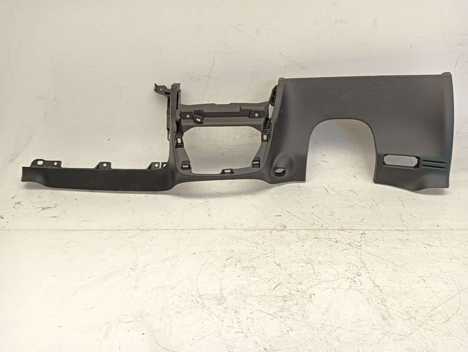 Embellecedor salpicadero Volvo XC40