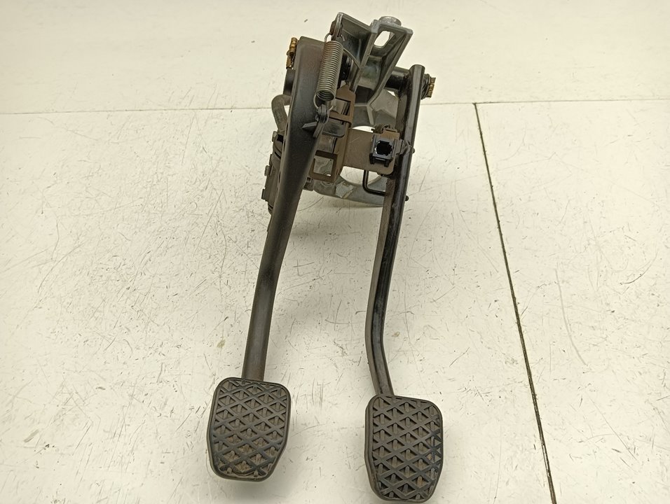 Pedal freno BMW 3 (E46)
