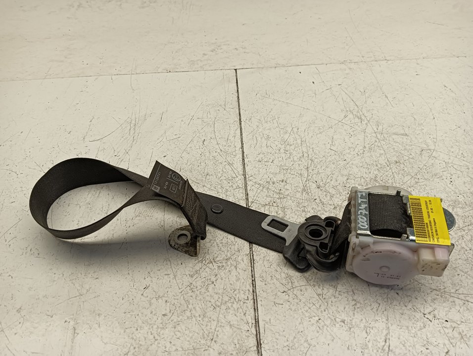 Cinturón seguridad Opel Zafira A