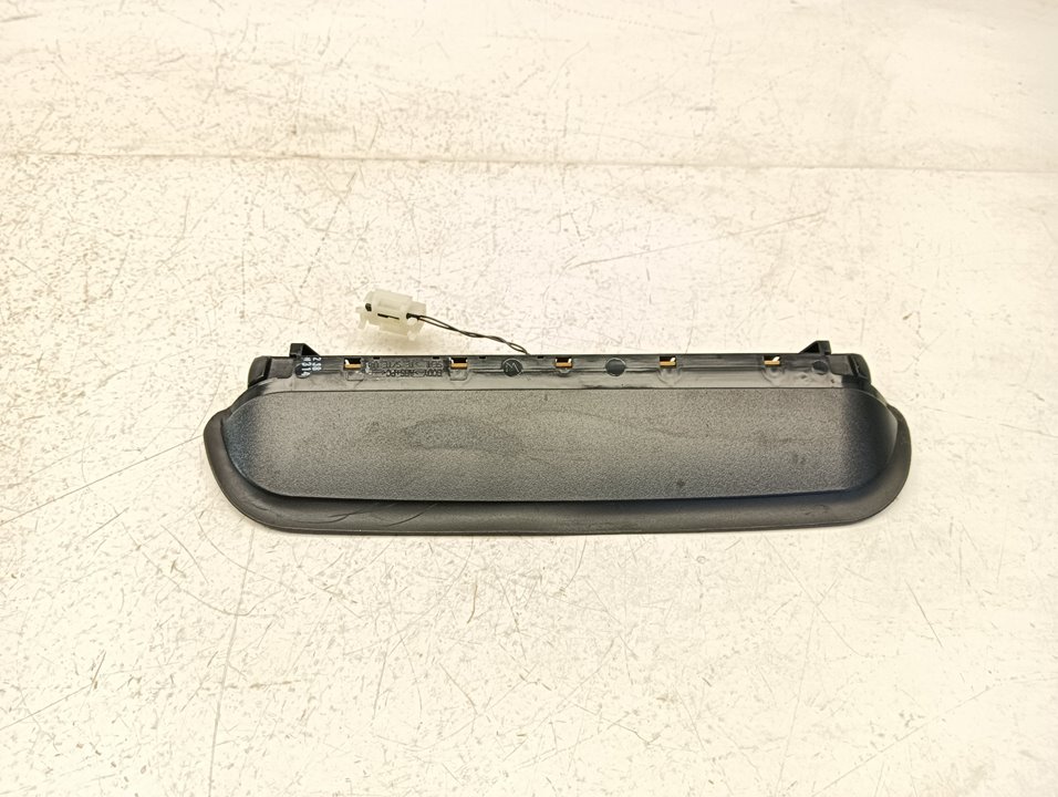 Luz de freno central BMW 3 (E92), foto 1 de 5