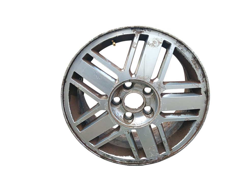 Llanta Ford Focus (CAP)