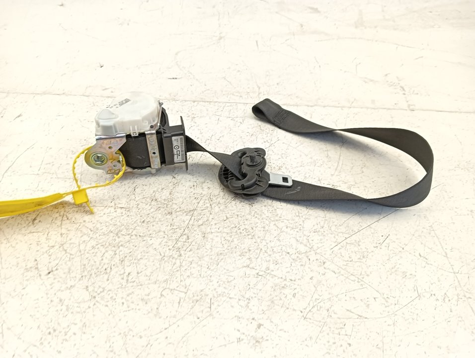Cinturón seguridad BMW 1 (E82)