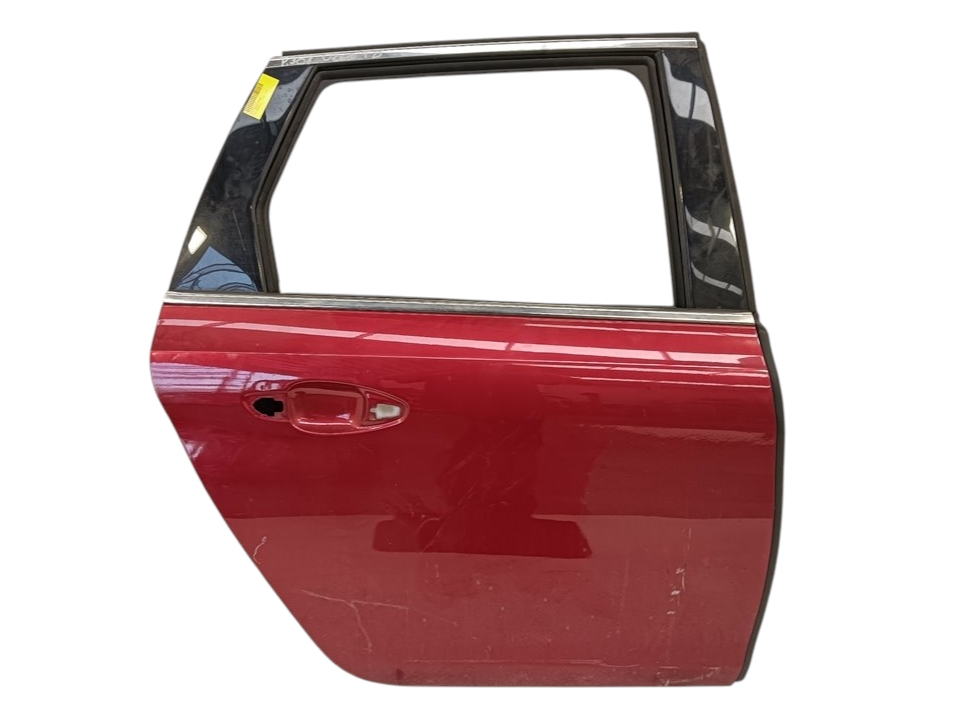 Puerta trasera derecha Peugeot 308, foto 1 de 4