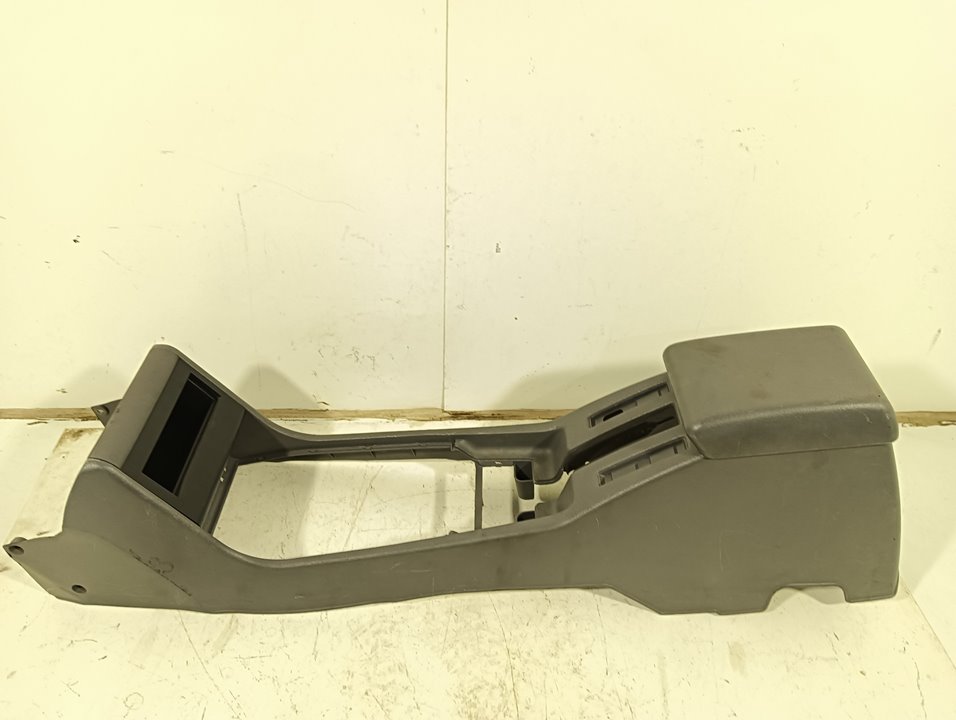 Consola Nissan Terrano II (R20)